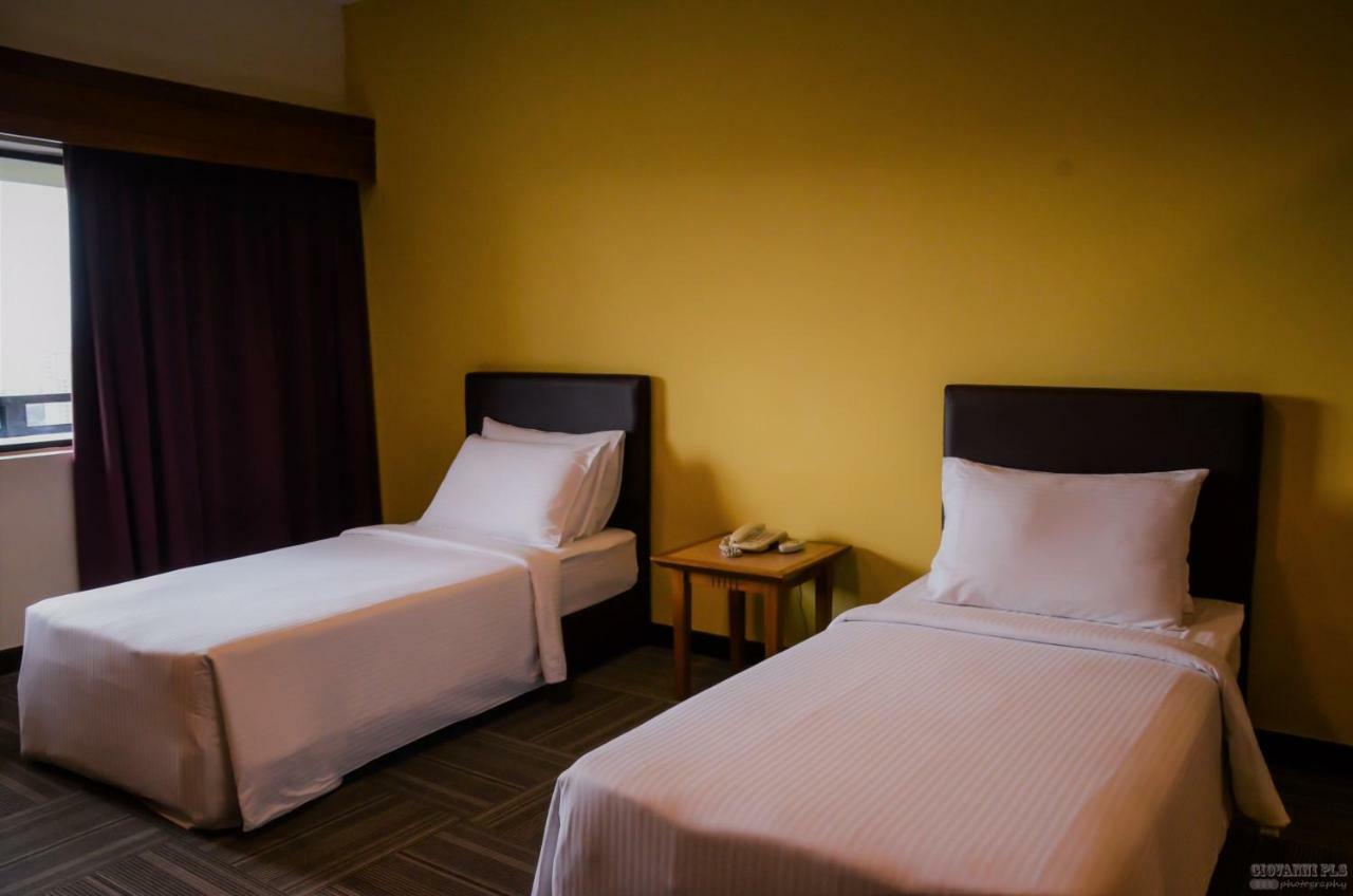 Cempaka Apartment Hotel Kuala Lumpur Exterior photo